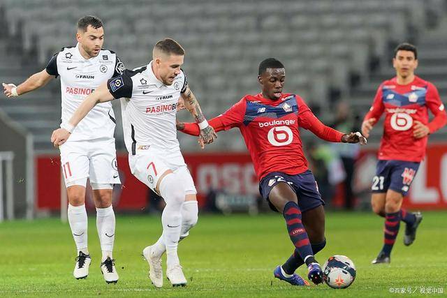 琼斯31分吉林力克辽宁 翟晓川16+10首钢胜江苏